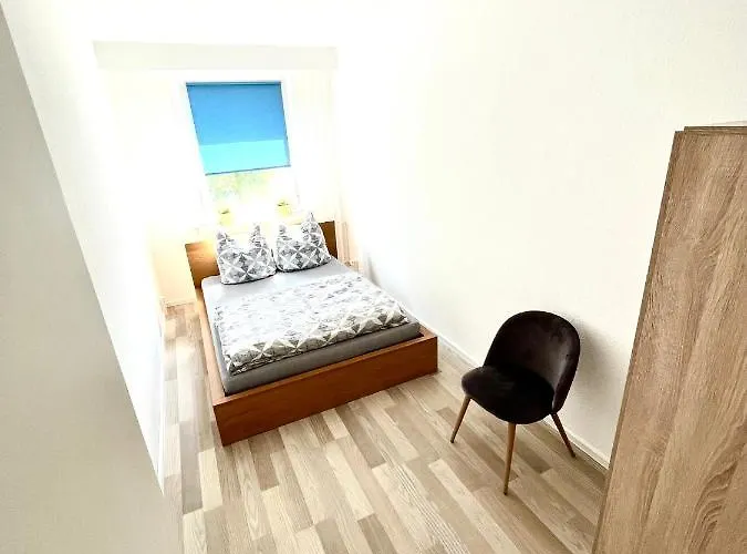 Apartament Kmhosting Modern & Gemuetlich Im Zentrum Chemnitz